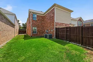 9050 Dillon Trail, Irving, TX 75063 - Photo 32
