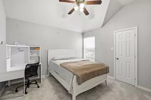 9050 Dillon Trail, Irving, TX 75063 - Photo 22