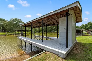 178 Indian Gap Dr, Mabank, TX 75156 - Photo 2