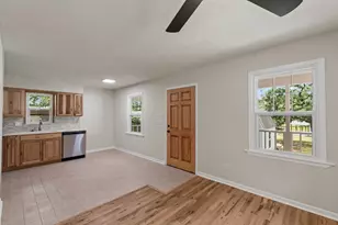 178 Indian Gap Dr, Mabank, TX 75156 - Photo 4