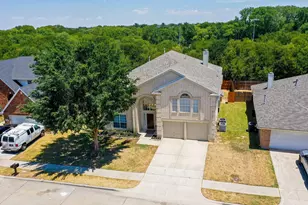 4729 Woodhaven Ln, Haltom City, TX 76137 - Photo 10