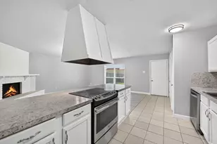 555 Hawthorne Dr, Allen, TX 75002 - Photo 16