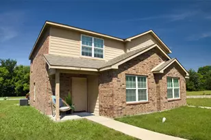 1708 S Waco St, Van Alstyne, TX 75495 - Photo 1