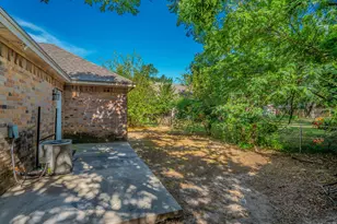 403 Summer Tree Ln, Springtown, TX 76082 - Photo 18
