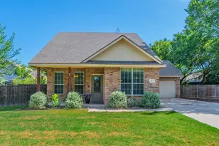 403 Summer Tree Ln, Springtown, TX 76082 - Photo 1