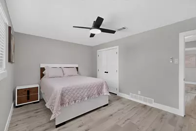 928 Columbus Court, Bedford, TX 76022 - Photo 24