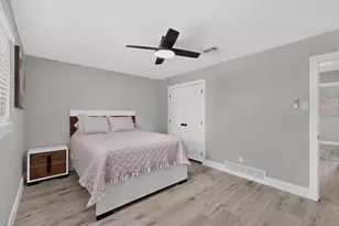 928 Columbus Ct, Bedford, TX 76022 - Photo 24