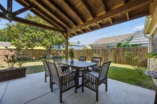 4114 Emerson Dr, Grand Prairie, TX 75052 - Photo 22
