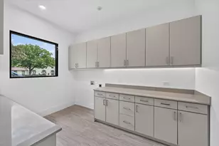 6466 Royal Ln, Dallas, TX 75230 - Photo 36