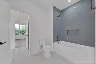 3724 Highgrove Dr, Dallas, TX 75220 - Photo 32