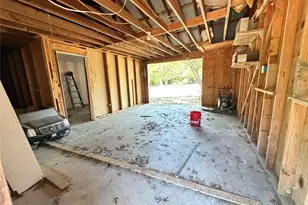1010 Glenbrook Dr, Pecan Hill, TX 75165 - Photo 20