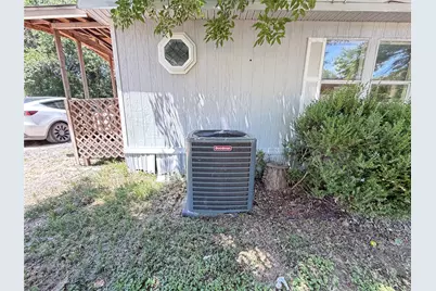 1010 Glen Brook Drive, Pecan Hill, TX 75165 - Photo 18