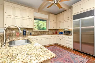 1103 Findlay Dr, Arlington, TX 76012 - Photo 10