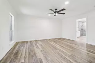 514 Palm Desert Dr, Garland, TX 75044 - Photo 14