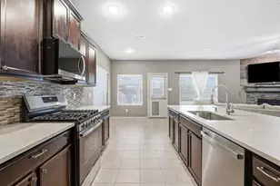 1817 Potrillo Ln, Fort Worth, TX 76131 - Photo 12