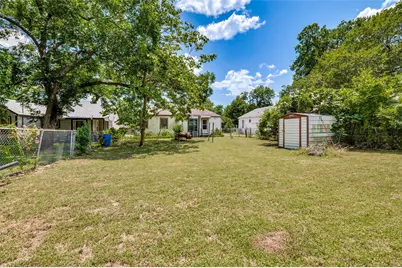1343 E Ann Arbor Avenue, Dallas, TX 75216 - Photo 12