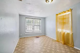 1343 E Ann Arbor Ave, Dallas, TX 75216 - Photo 8