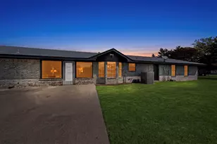 529 Morris Ln, Greenville, TX 75402 - Photo 2