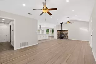 529 Morris Ln, Greenville, TX 75402 - Photo 8