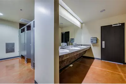 8880 N Macarthur Boulevard #100, Irving, TX 75063 - Photo 6
