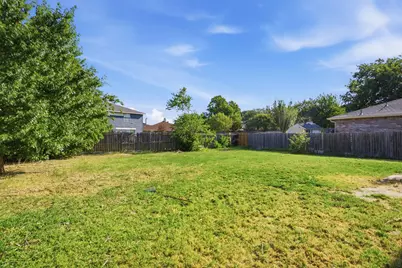 307 Meadow Ridge Drive, Burleson, TX 76028 - Photo 38