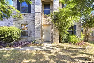 307 Meadow Ridge Dr, Burleson, TX 76028 - Photo 4