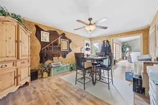 6646 Hillbriar Dr, Dallas, TX 75248 - Photo 10