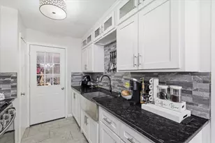 450 Price Dr, Lewisville, TX 75067 - Photo 2