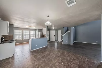 1758 Overlook Drive, Lancaster, TX 75146 - Photo 10