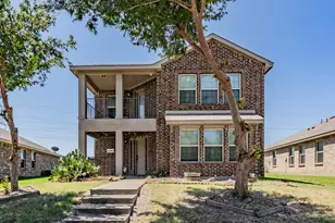 1758 Overlook Dr, Lancaster, TX 75146 - Photo 2