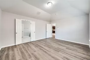1033 Water Garden Cir, Little Elm, TX 75068 - Photo 8