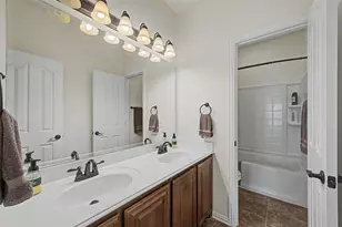 1204 Barberry Dr, Burleson, TX 76028 - Photo 20