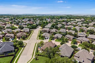 1204 Barberry Dr, Burleson, TX 76028 - Photo 28