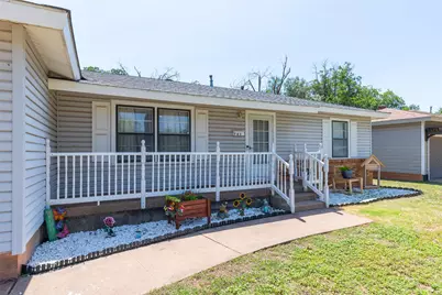 741 Briarwood Street, Abilene, TX 79603 - Photo 2
