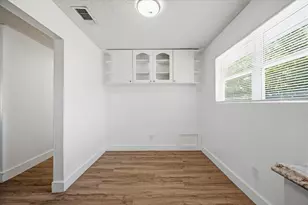 104 Parker St, Italy, TX 76651 - Photo 12