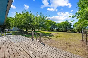 104 Parker St, Italy, TX 76651 - Photo 22