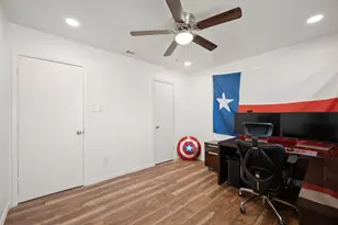 2314 Benbrook Dr, Carrollton, TX 75007 - Photo 20