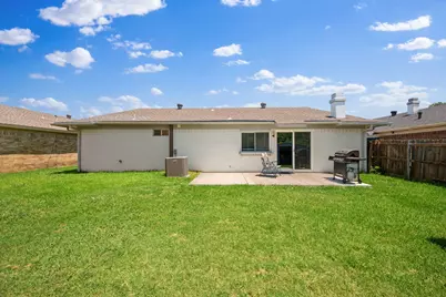 2314 Benbrook Drive, Carrollton, TX 75007 - Photo 22