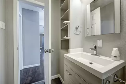 802 E Dallas Street, Mansfield, TX 76063 - Photo 16