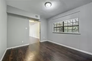 802 E Dallas St, Mansfield, TX 76063 - Photo 22