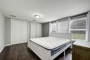802 E Dallas St, Mansfield, TX 76063 - Photo 18