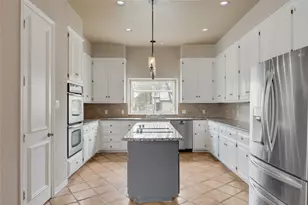 1201 Findlay Dr, Arlington, TX 76012 - Photo 10