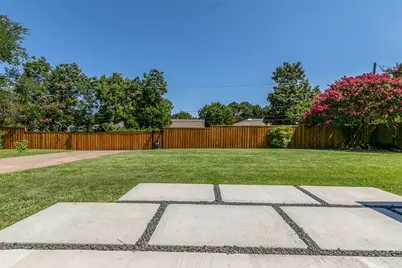 7431 Larchview, Dallas, TX 75254 - Photo 22