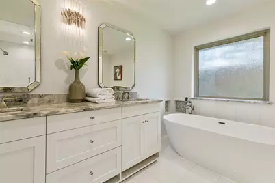 7431 Larchview, Dallas, TX 75254 - Photo 14
