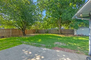 2509 Silver Meadow Ln, Corinth, TX 76210 - Photo 20