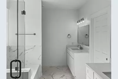 2720 Rochelle Point, Irving, TX 75062 - Photo 12