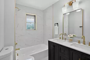 1207 College Oaks Dr, Arlington, TX 76010 - Photo 20