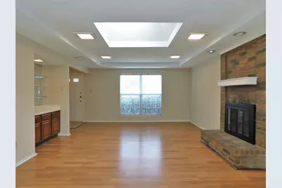 2726 Mill Trace, Carrollton, TX 75007 - Photo 4