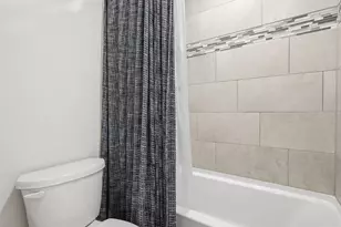 201 Sweetwater Dr, Commerce, TX 75428 - Photo 30