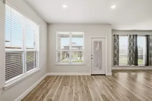 201 Sweetwater Dr, Commerce, TX 75428 - Photo 14